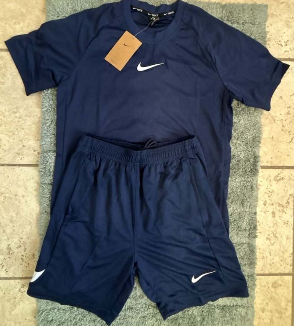 Nike Dri-FIT Athletic T-Shirt and Shorts Set Size S